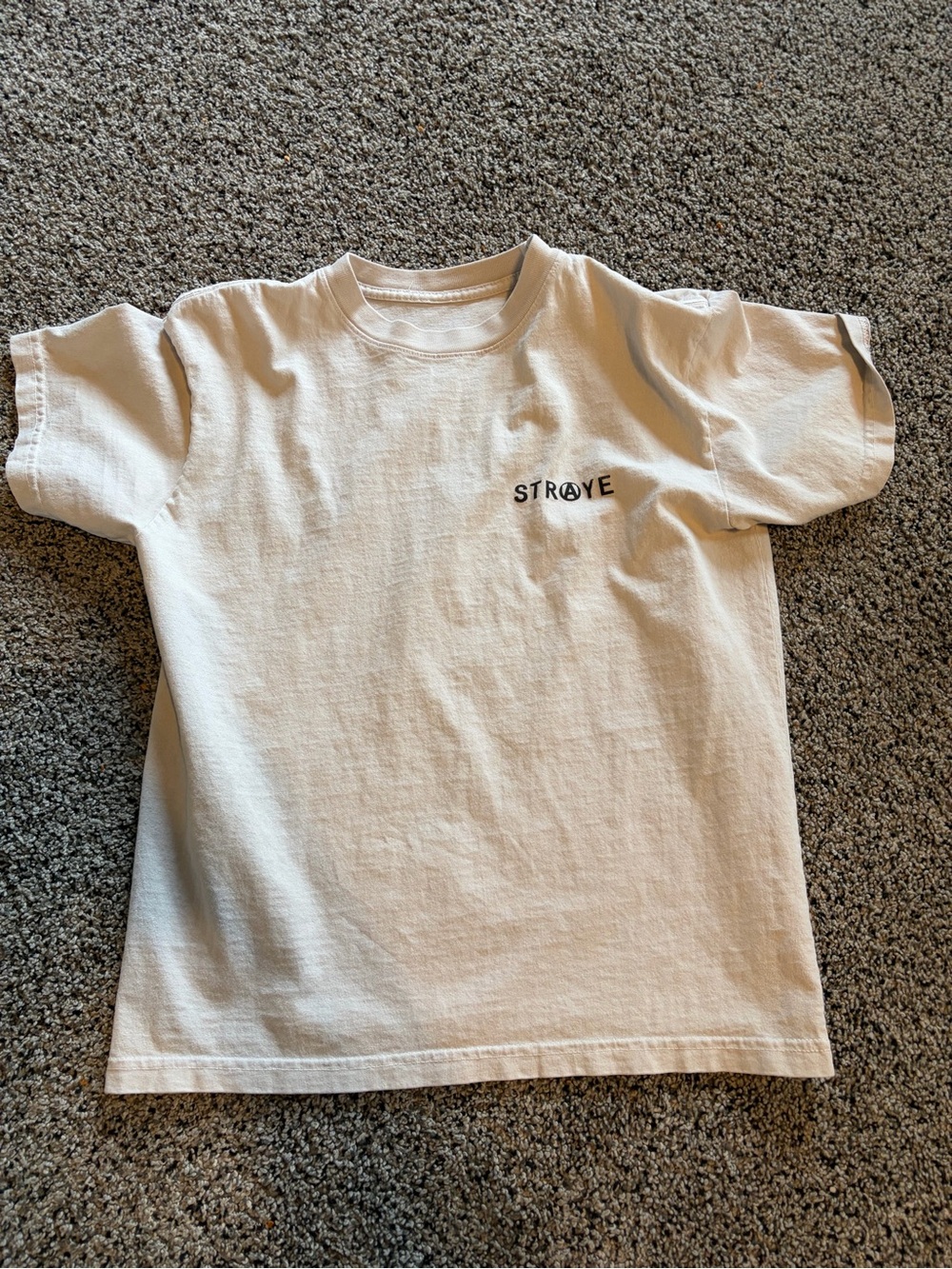 STRAYE Kids Cream Short Sleeve Tee with Chest Logo